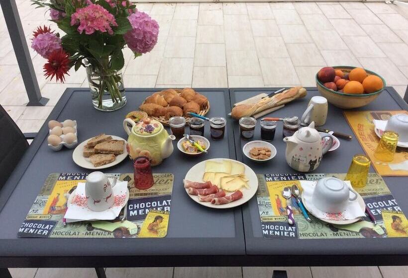 민박 Chambres D Hotes Gite Du Puy De L étang