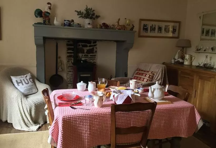 ベッドアンドブレックファースト La Vieille Maison Rose