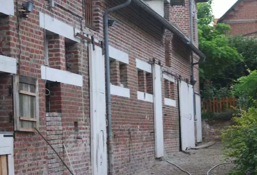 Aamiaismajoitus (B&B) Le Clos Verlaine