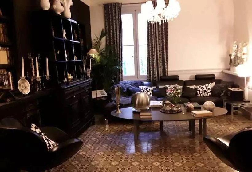 ベッドアンドブレックファースト Les Hauts De Corneilhan