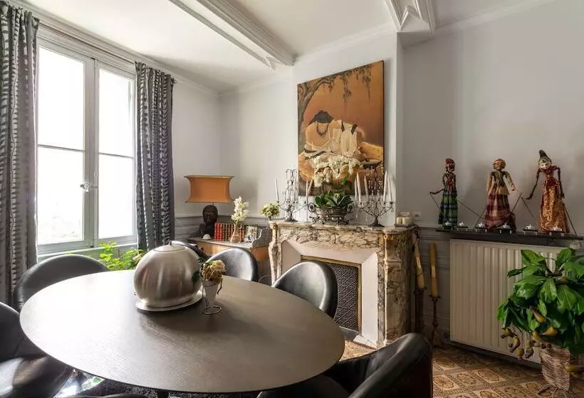 ベッドアンドブレックファースト Les Hauts De Corneilhan