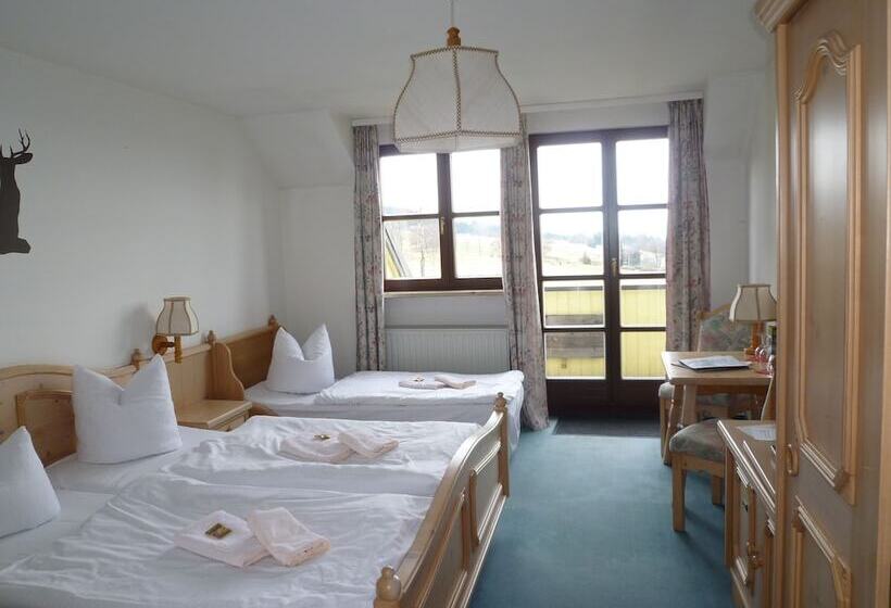 Berggasthof & Hotel Hinterrod