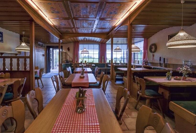 Berggasthof & Hotel Hinterrod