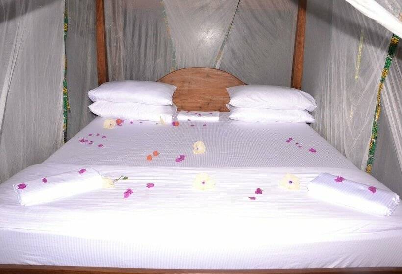 فندق Mabata Makali Lodge & Campsite