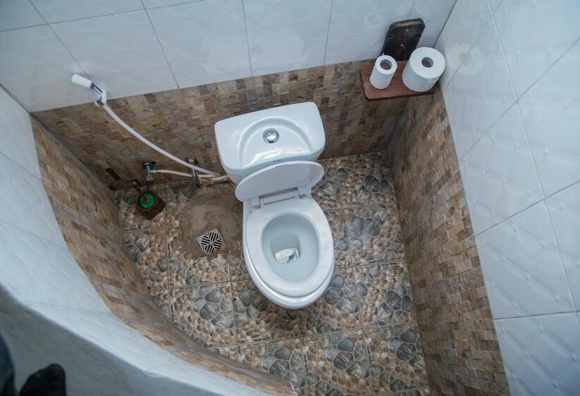 فندق Mabata Makali Lodge & Campsite