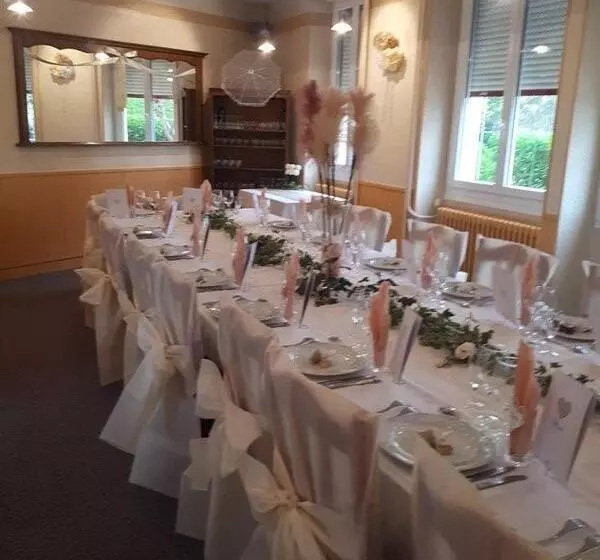 Hotelli Restaurant Le Centre