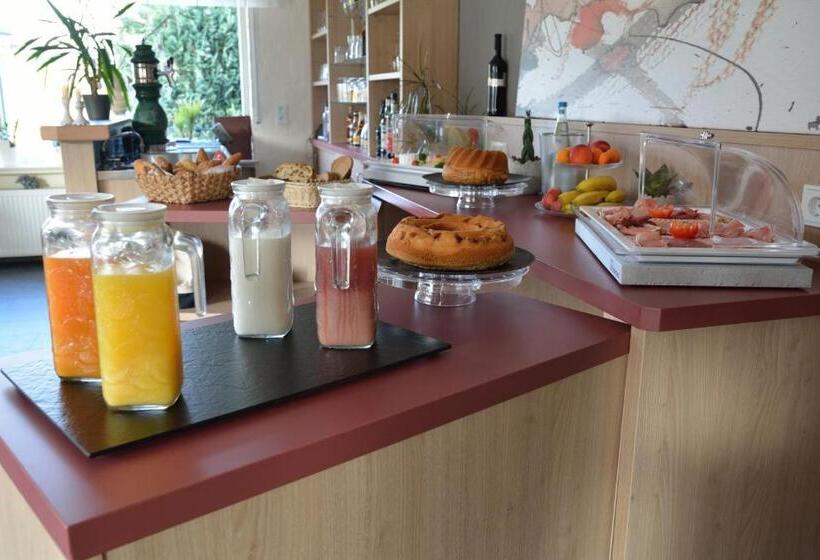 호텔 Restaurant Weingut Kapellenhof