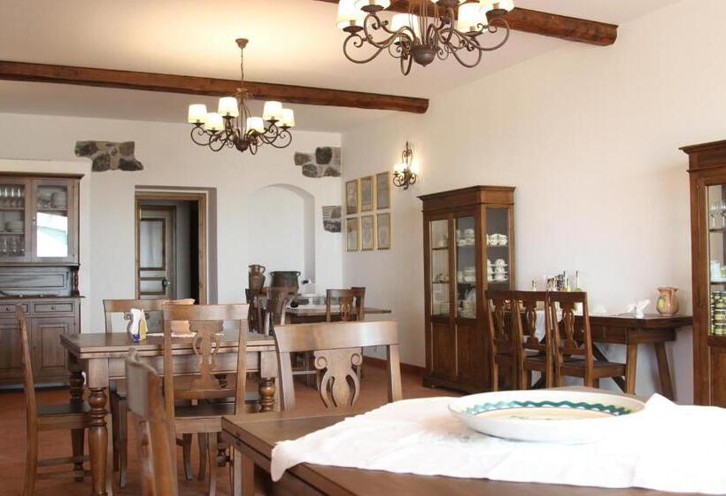 בית מלון כפרי Agriturismo San Leonardello