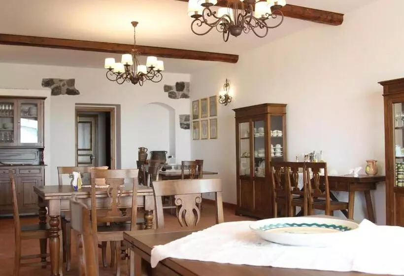 田舎風ホテル Agriturismo San Leonardello