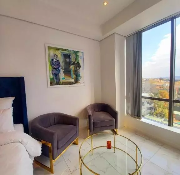 ホテル Sandton Skye Executive Suite 2