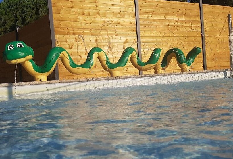 호텔 Ushuaïa Villages Camping Figurotta