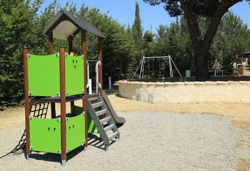 Hotelli Ushuaïa Villages Camping Figurotta