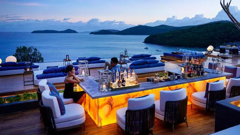 Hotelli V Villas Phuket Mgallery