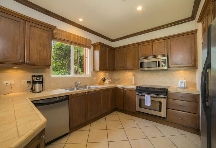 Los Suenos Resort Bay Residence 8c