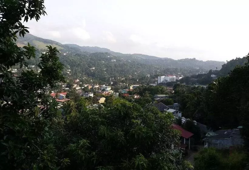 Nature Villa 107 Kandy   Hostel