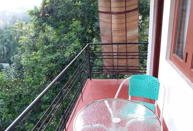 Nature Villa 107 Kandy   Hostel