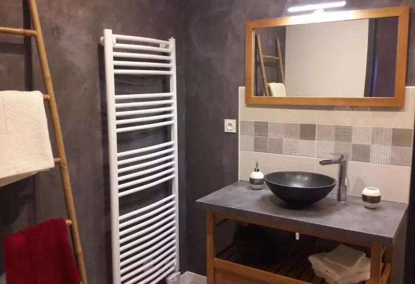 Majatalo Au Fer à Cheval