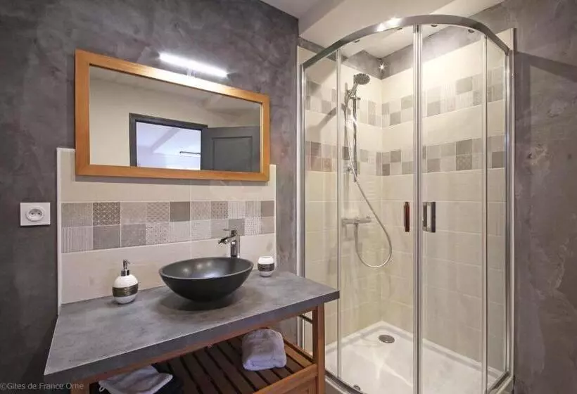 Majatalo Au Fer à Cheval