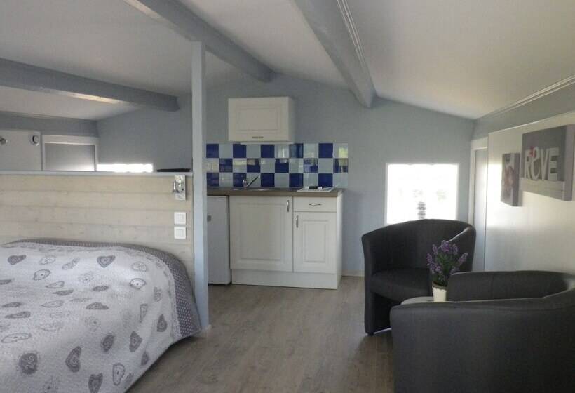 Пансион Chevrefeuille Et Eglantine