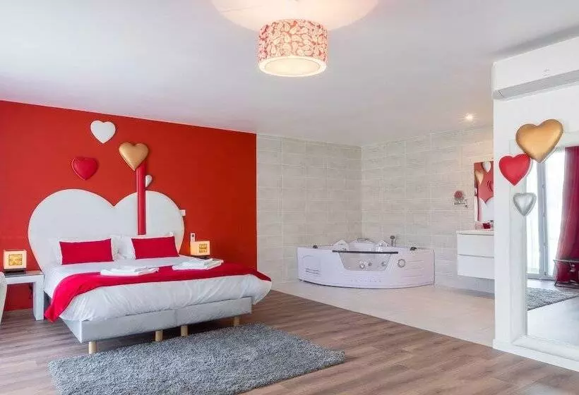 Majatalo Domaine Des Pierres Dorées