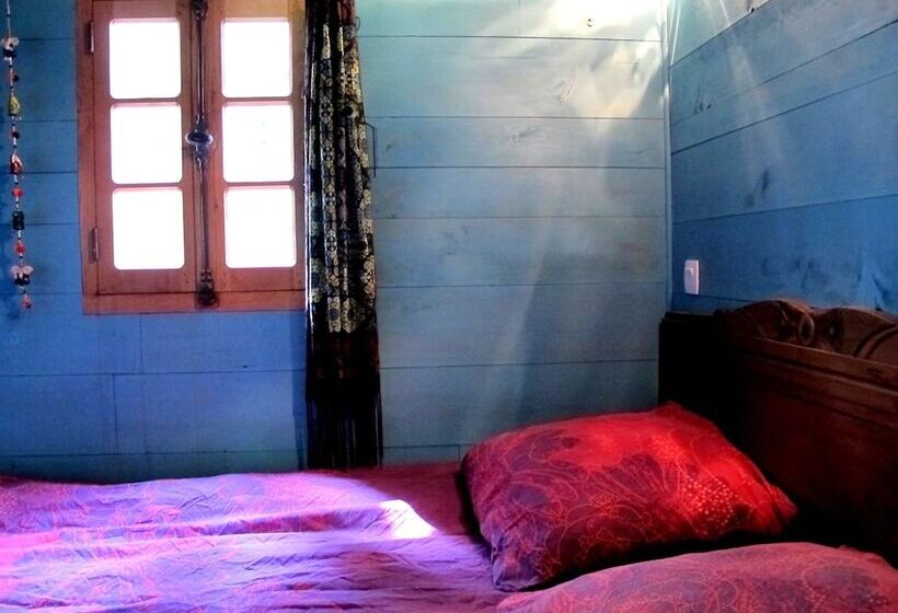 بنسيون Les Roulottes Du Lauragais