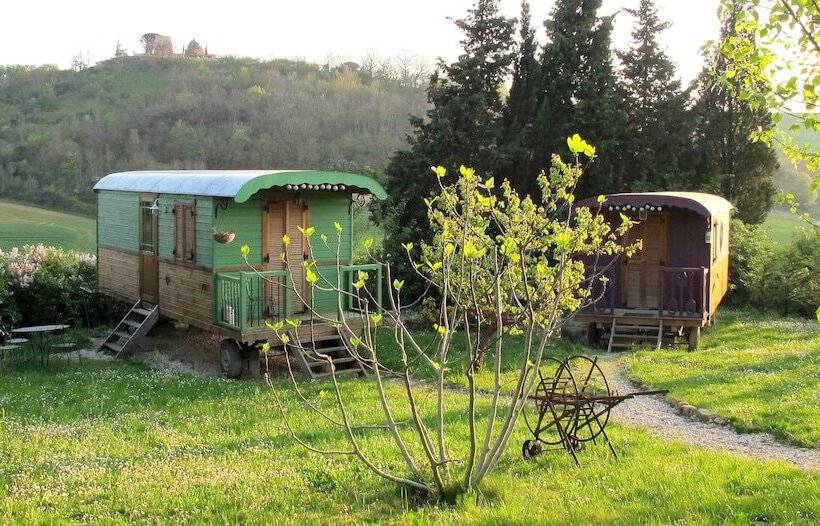 بنسيون Les Roulottes Du Lauragais