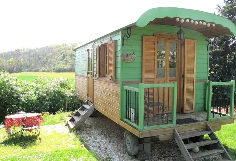 ペンション Les Roulottes Du Lauragais