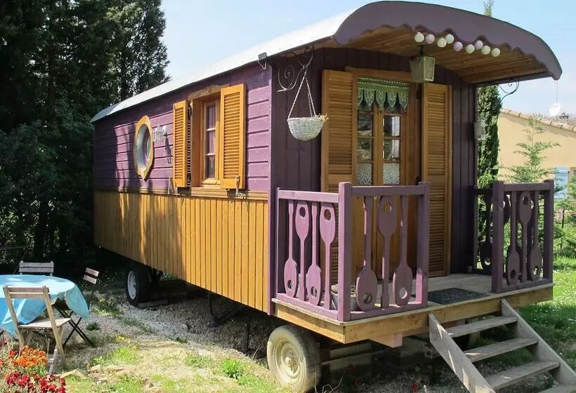 ペンション Les Roulottes Du Lauragais