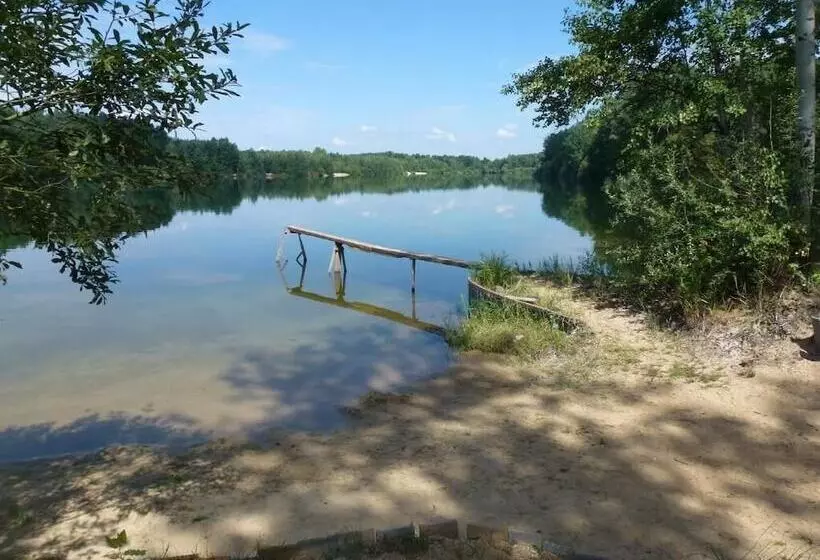 Majatalo Penzion U Hájovny U Pískoven   Vlkov