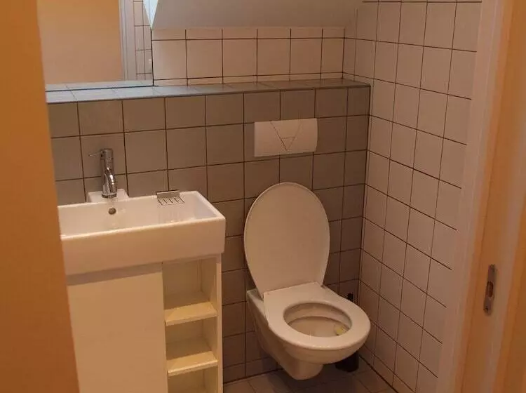 Majatalo Penzion U Hájovny U Pískoven   Vlkov