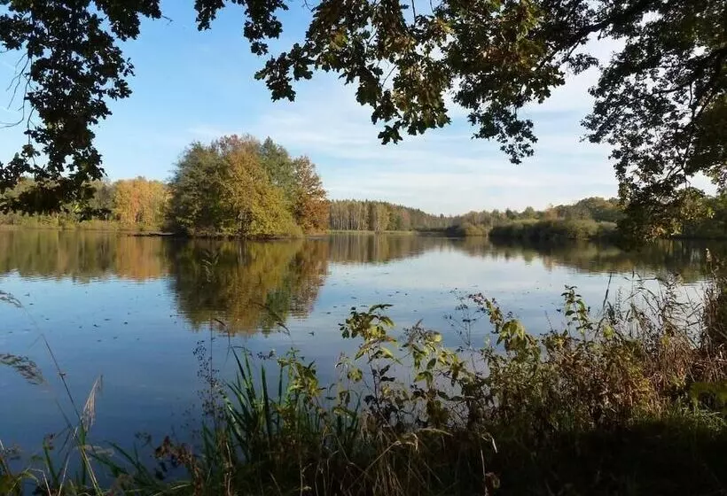Majatalo Penzion U Hájovny U Pískoven   Vlkov