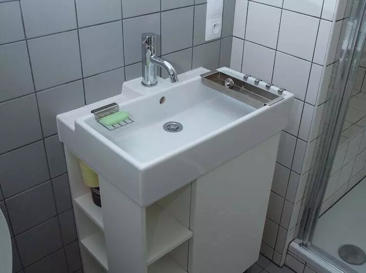 Majatalo Penzion U Hájovny U Pískoven   Vlkov