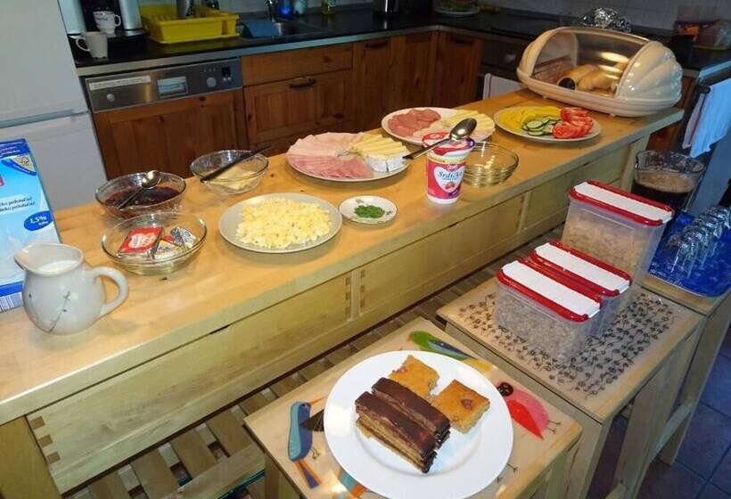 Пансион Penzion U Hájovny U Pískoven Vlkov