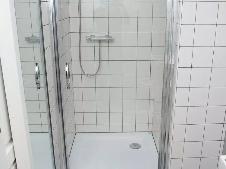 Majatalo Penzion U Hájovny U Pískoven   Vlkov