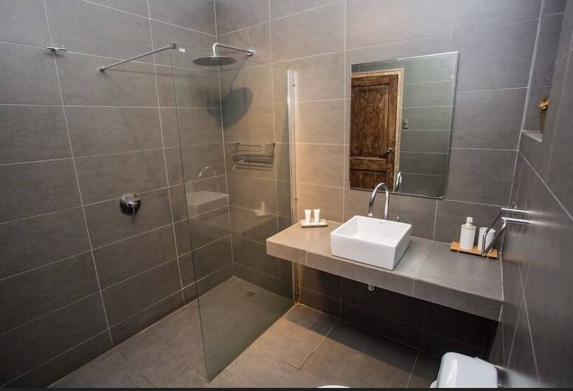 Курорт Comalle Party