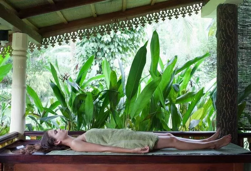 ペンション Plantation Villa