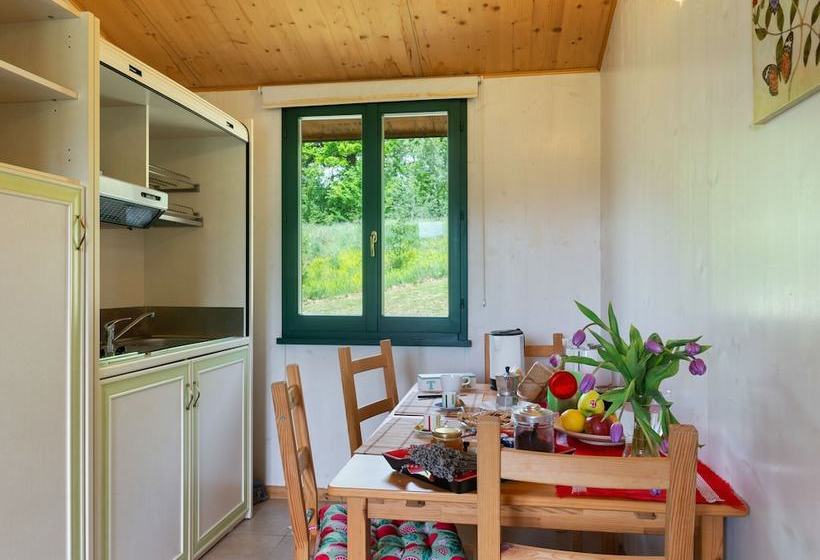 Captivating Cottage In San Ginesio With Swimming Pool