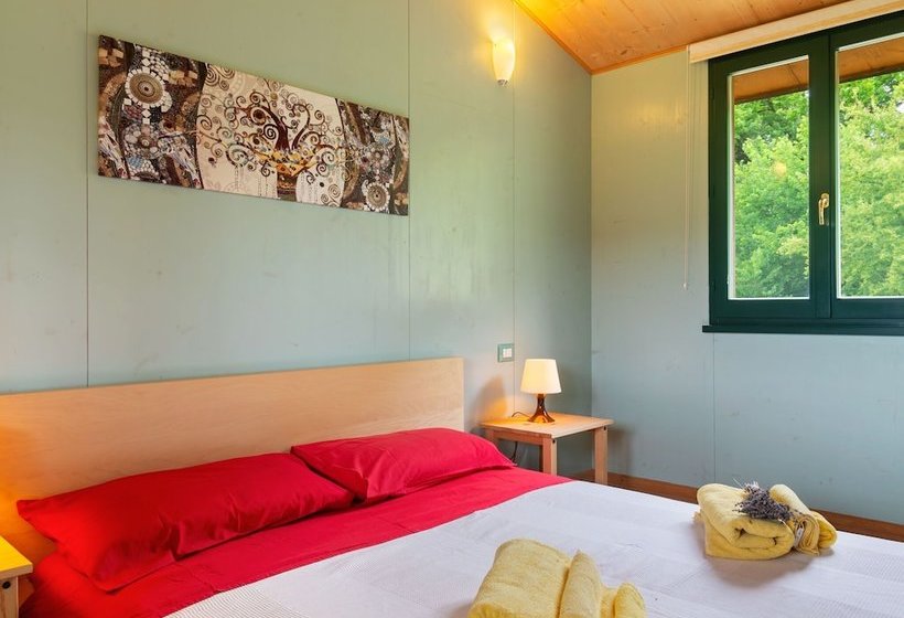 Captivating Cottage In San Ginesio With Swimming Pool