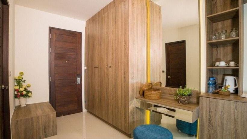 בית מלון כפרי Oceana Kamala Resort