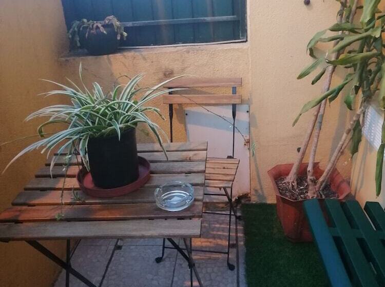 پانسیون Charming Guesthouse Sónias Houses