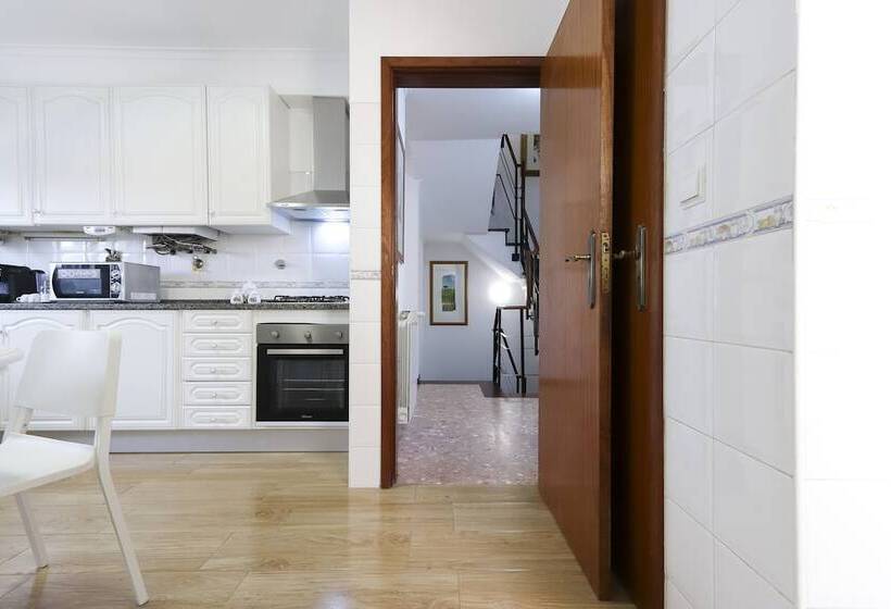 پانسیون Charming Guesthouse Sónias Houses