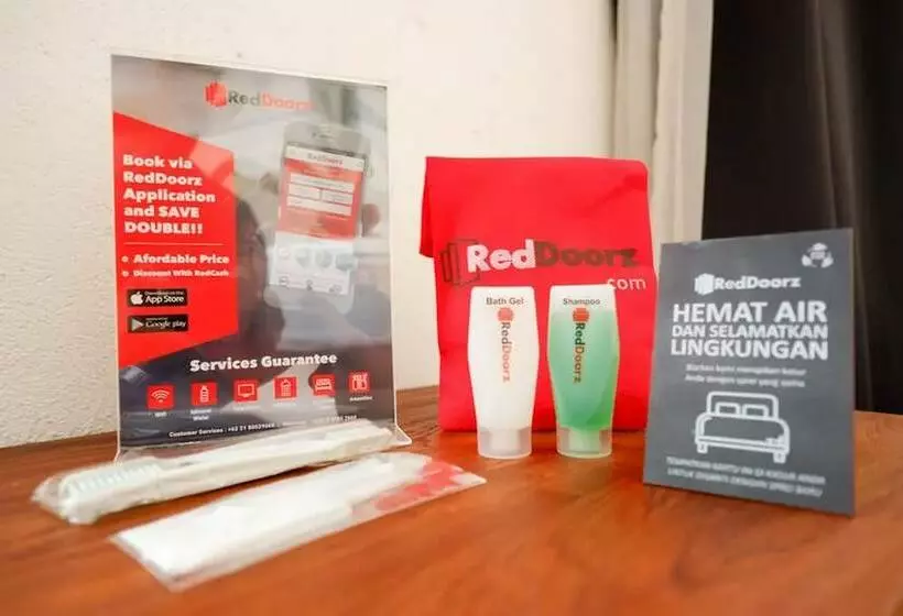 ペンション Reddoorz Near Rsud Margono Purwokerto 3