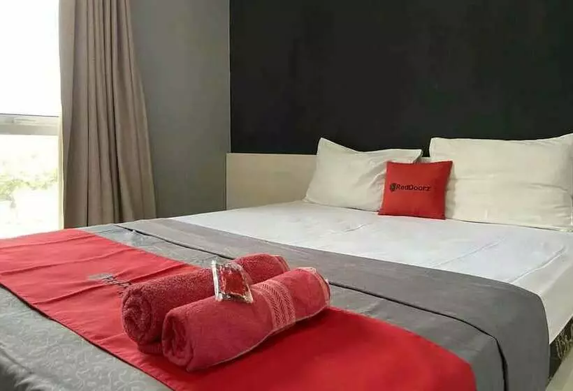 ペンション Reddoorz Near Rsud Margono Purwokerto 3