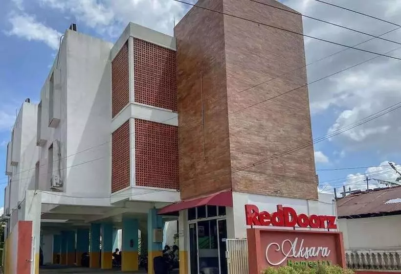 ペンション Reddoorz Near Rsud Margono Purwokerto 3