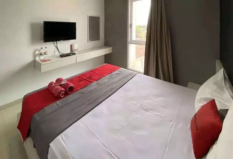 ペンション Reddoorz Near Rsud Margono Purwokerto 3