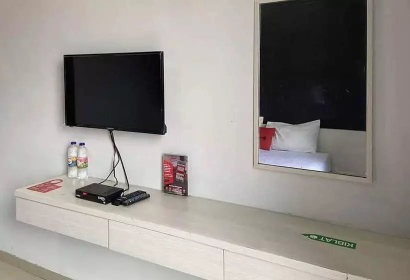 ペンション Reddoorz Near Rsud Margono Purwokerto 3
