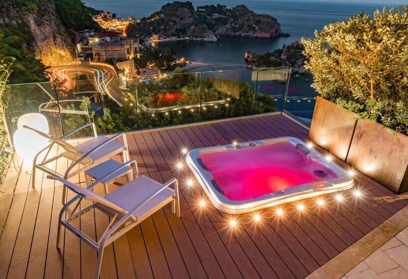 إقامة Isola Bella Infinity Suites