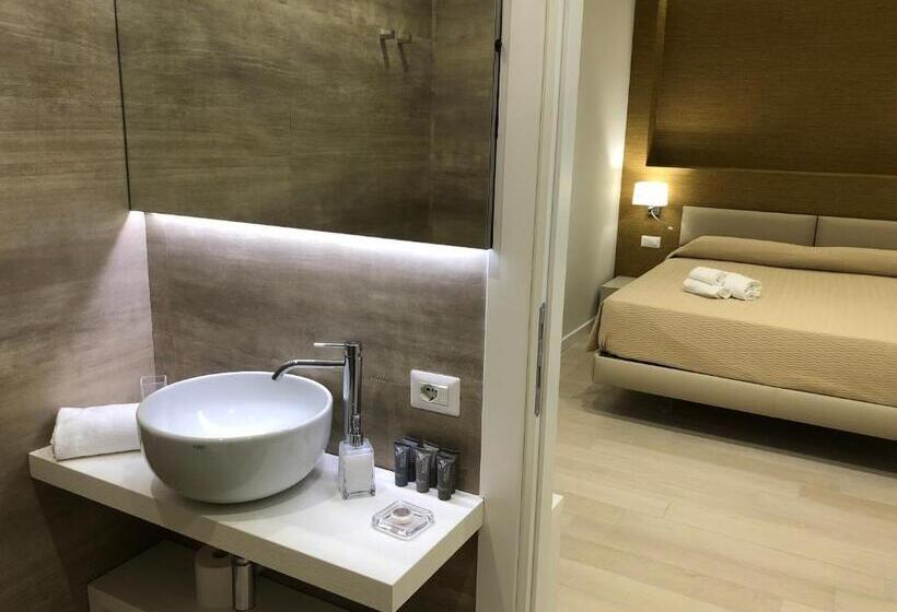 إقامة Isola Bella Infinity Suites