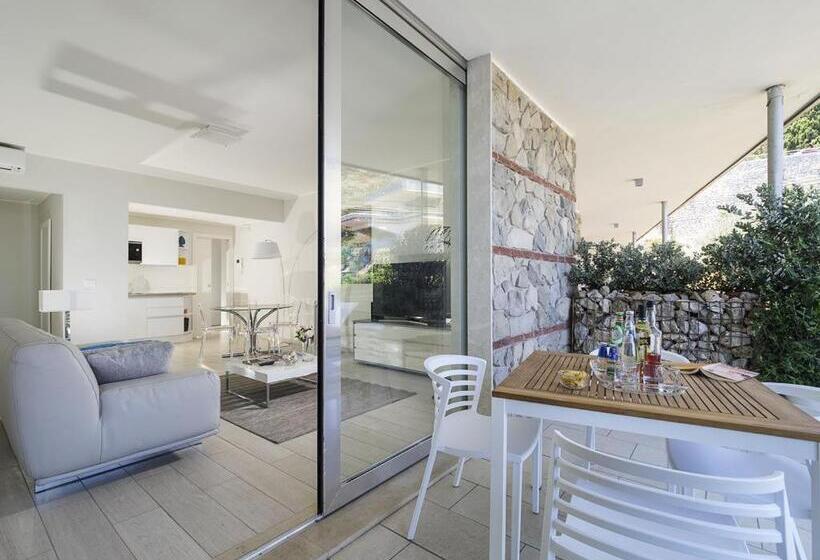 إقامة Isola Bella Infinity Suites