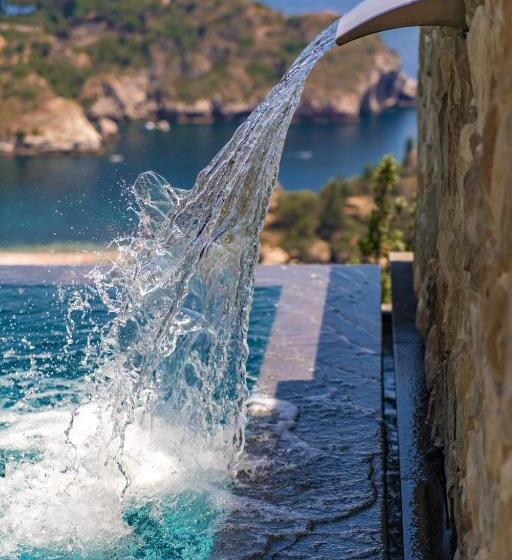 إقامة Isola Bella Infinity Suites